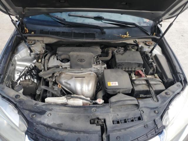 4T1BF1FK8HU691123 - 2017 TOYOTA CAMRY LE SILVER photo 11