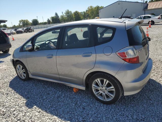 JHMGE8H41AS027427 - 2010 HONDA FIT SPORT SILVER photo 2