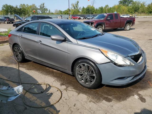 5NPEB4AC0BH055487 - 2011 HYUNDAI SONATA GLS GRAY photo 4