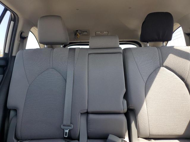 5TDBZRBH7NS228619 - 2022 TOYOTA HIGHLANDER L SILVER photo 10