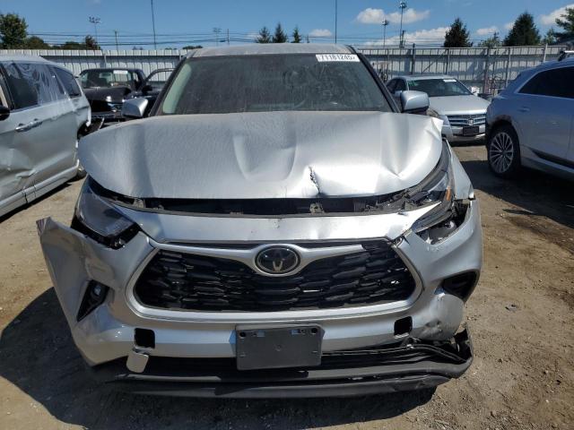 5TDBZRBH7NS228619 - 2022 TOYOTA HIGHLANDER L SILVER photo 5
