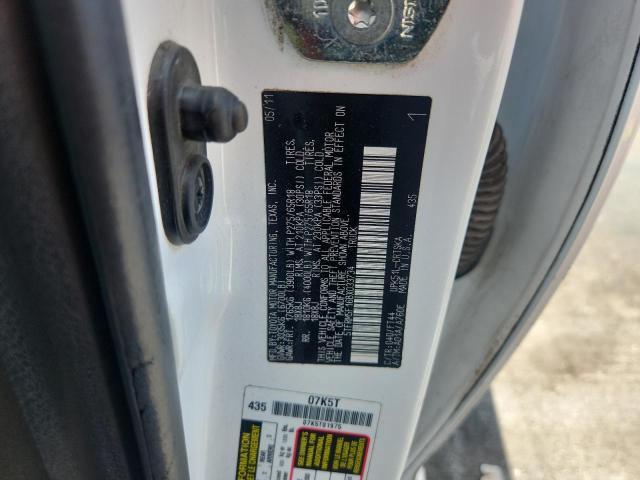 5TFRM5F16BX033734 - 2011 TOYOTA TUNDRA DOUBLE CAB SR5 WHITE photo 12