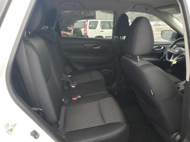 KNMAT2MT3JP553469 - 2018 NISSAN ROGUE S თეთრი ფოტო 11