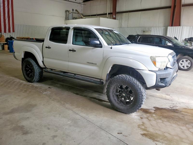 5TFJX4GN8CX014460 - 2012 TOYOTA TACOMA DOUBLE CAB 白色 照片 4