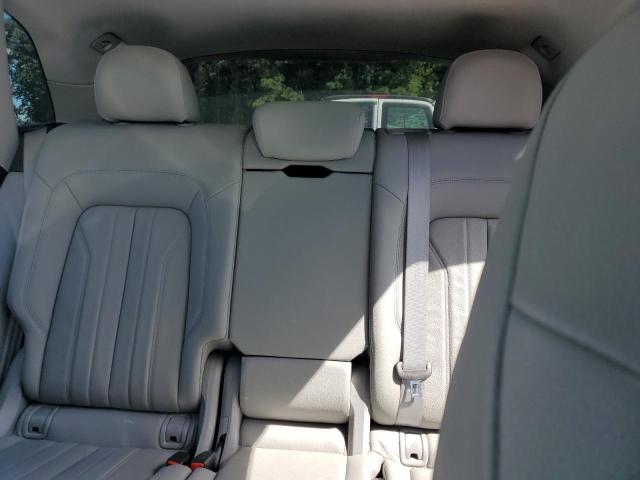 WA1BNAFY6J2061849 - 2018 AUDI Q5 PREMIUM PLUS SILVER photo 10