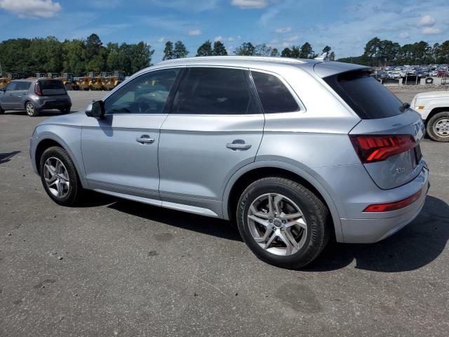WA1BNAFY6J2061849 - 2018 AUDI Q5 PREMIUM PLUS SILVER photo 2