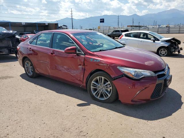 4T1BF1FK9HU725070 - 2017 TOYOTA CAMRY LE RED photo 4