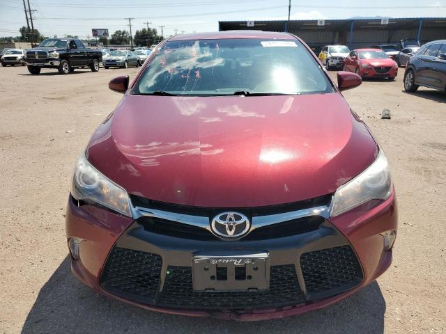 4T1BF1FK9HU725070 - 2017 TOYOTA CAMRY LE RED photo 5