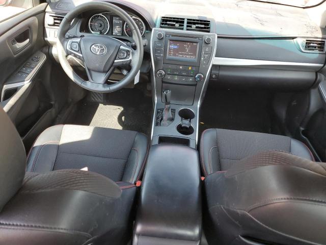 4T1BF1FK9HU725070 - 2017 TOYOTA CAMRY LE RED photo 8