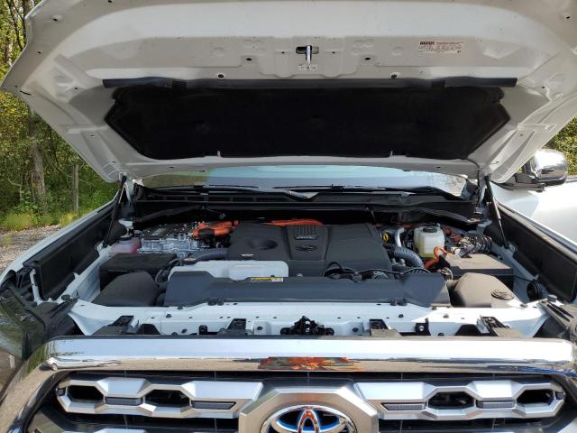 5TFMC5DB8RX062302 - 2024 TOYOTA TUNDRA CREWMAX PLATINUM თეთრი ფოტო 11