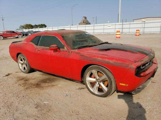 2B3LJ74W29H569671 - 2009 DODGE CHALLENGER SRT-8 RED photo 4