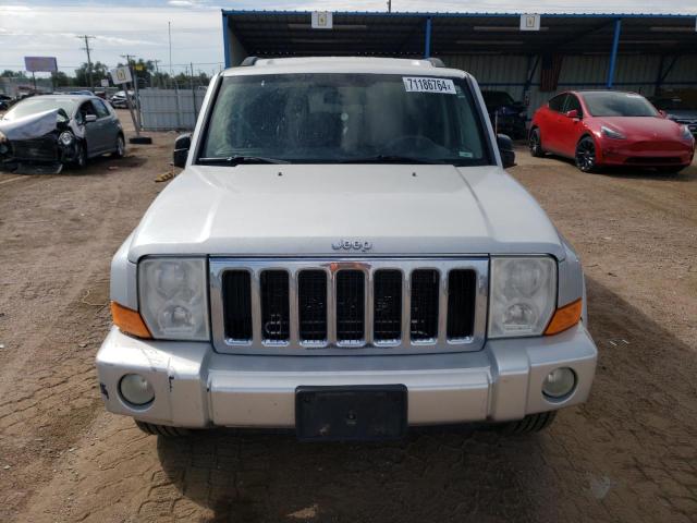 1J8HG48K48C172336 - 2008 JEEP COMMANDER SPORT Silber Foto 5