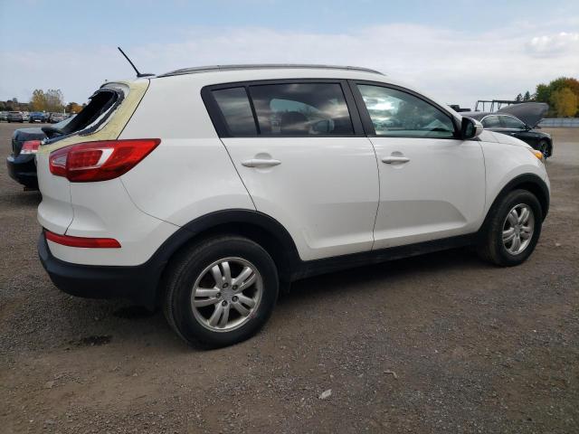 KNDPB3A20D7538060 - 2013 KIA SPORTAGE BASE WHITE photo 3