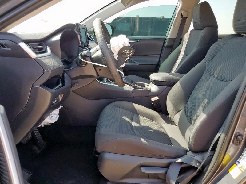 2T3H1RFV2LW096110 - 2020 TOYOTA RAV4 LE 灰色 照片 7