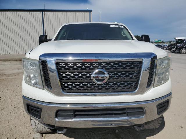 1N6BA1F32HN507362 - 2017 NISSAN TITAN XD S WHITE photo 5