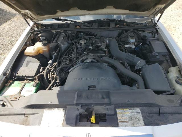 1LNLM81W5VY654645 - 1997 LINCOLN TOWN CAR EXECUTIVE WHITE photo 11