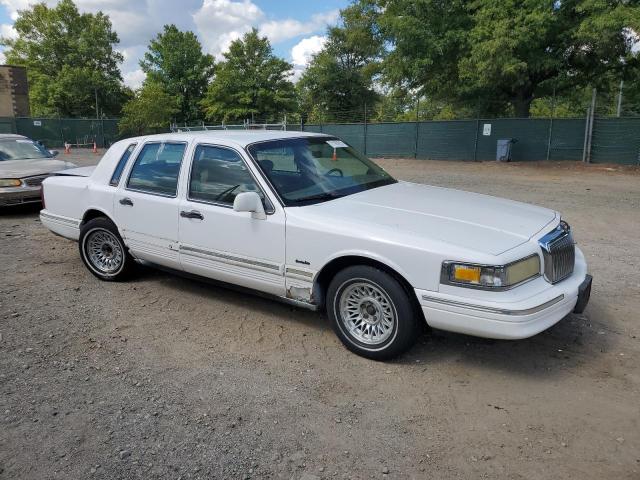1LNLM81W5VY654645 - 1997 LINCOLN TOWN CAR EXECUTIVE WHITE photo 4