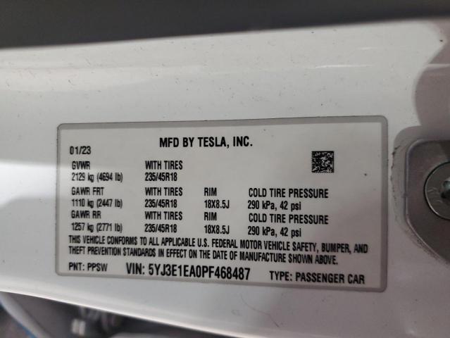 5YJ3E1EA0PF468487 - 2023 TESLA MODEL 3 白色 照片 12