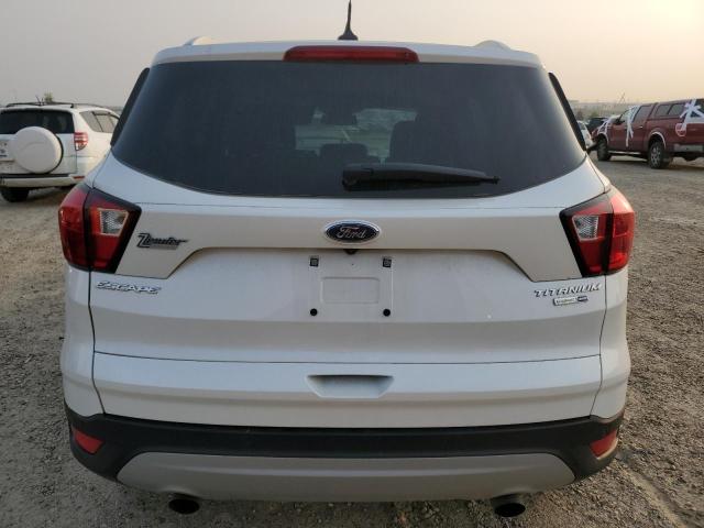 1FMCU9J95KUC16081 - 2019 FORD ESCAPE TITANIUM أبيض صورة 6