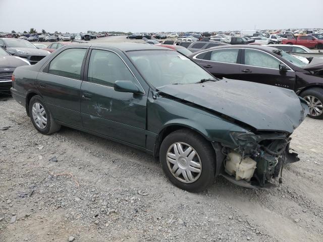 4T1BG22K11U822679 - 2001 TOYOTA CAMRY CE GREEN photo 4