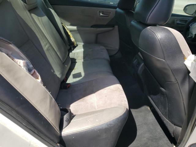 4T1BF1FK4FU474021 - 2015 TOYOTA CAMRY LE WHITE photo 10