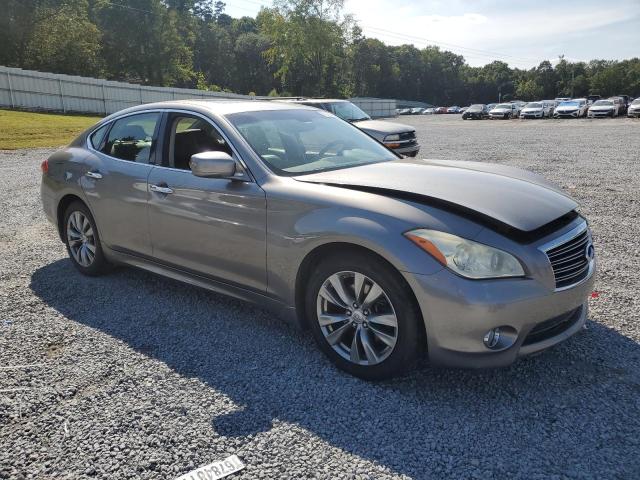 JN1BY1AP3DM511898 - 2013 INFINITI M37 SILVER photo 4