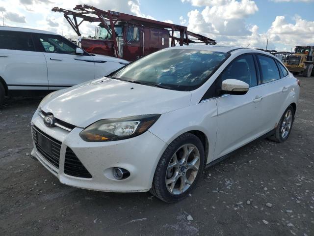 1FAHP3J26CL400394 - 2012 FORD FOCUS TITANIUM WHITE photo 1