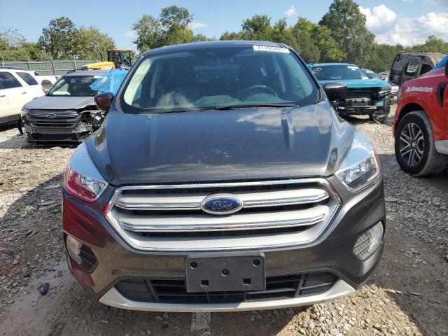 1FMCU0GD5KUC49556 - 2019 FORD ESCAPE SE Графитовый фото 5