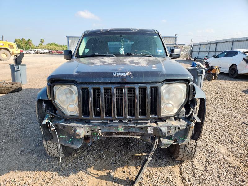 1J4PP2GK8BW578628 - 2011 JEEP LIBERTY SPORT BLACK photo 5