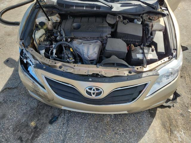 4T4BF3EK3BR146702 - 2011 TOYOTA CAMRY BASE GOLD photo 11