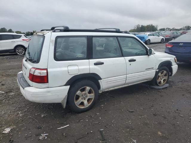 JF1SF65611H707740 - 2001 SUBARU FORESTER S WHITE photo 3