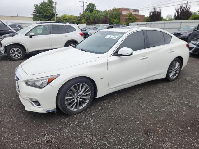 2018 INFINITI Q50 LUXE, 