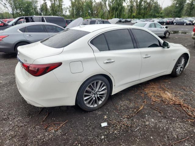 JN1EV7AR4JM437347 - 2018 INFINITI Q50 LUXE 白色 照片 3