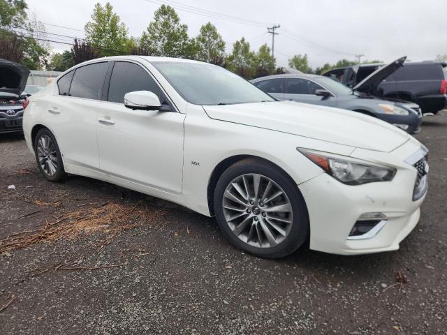 JN1EV7AR4JM437347 - 2018 INFINITI Q50 LUXE 白色 照片 4