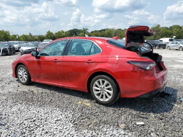4T1C11AKXRU205892 - 2024 TOYOTA CAMRY LE RED photo 2