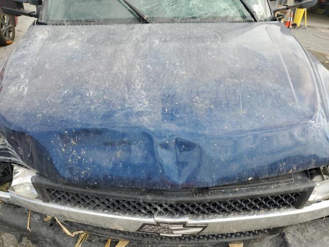 1GCHK29UX2E186845 - 2002 CHEVROLET SILVERADO K2500 HEAVY DUTY BLUE photo 11