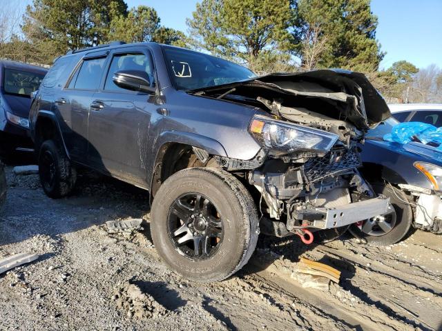 JTEBU5JR0L5829967 - 2020 TOYOTA 4RUNNER SR5/SR5 PREMIUM 灰色 照片 4