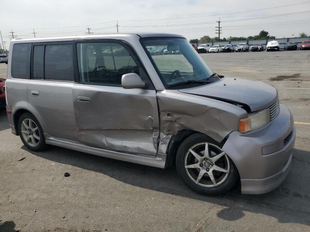 JTLKT324764044441 - 2006 TOYOTA SCION XB GRAY photo 4