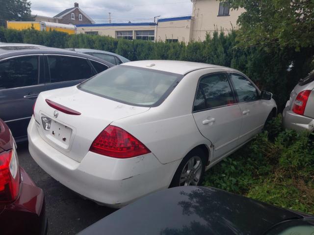 1HGCM56727A188433 - 2007 HONDA ACCORD EX WHITE photo 4