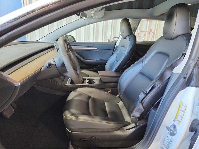 5YJ3E1EA9PF490195 - 2023 TESLA MODEL 3 Beyaz fotoğraf 7