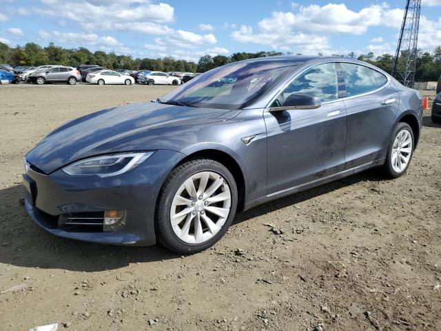 5YJSA1E25HF215831 - 2017 TESLA MODEL S رمادي صورة 1