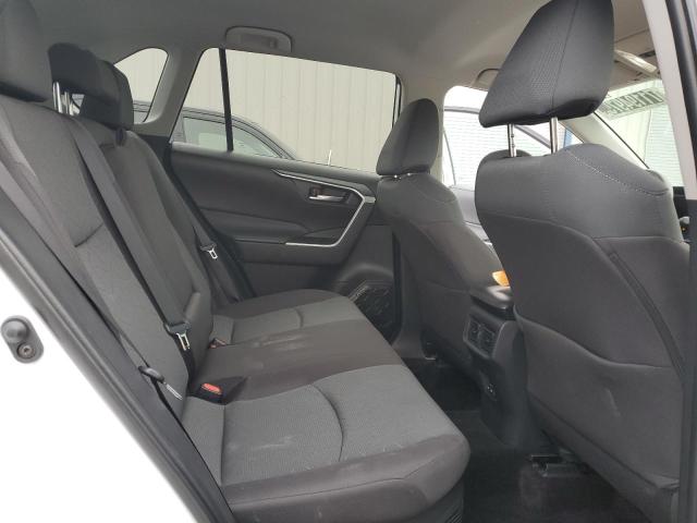 4T3RWRFV2RU158832 - 2024 TOYOTA RAV4 XLE WHITE photo 11