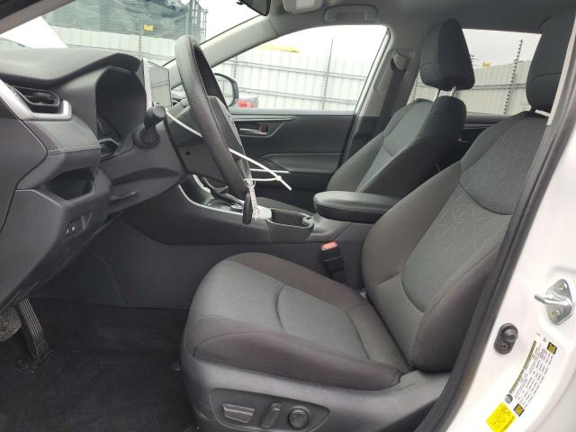 4T3RWRFV2RU158832 - 2024 TOYOTA RAV4 XLE WHITE photo 7