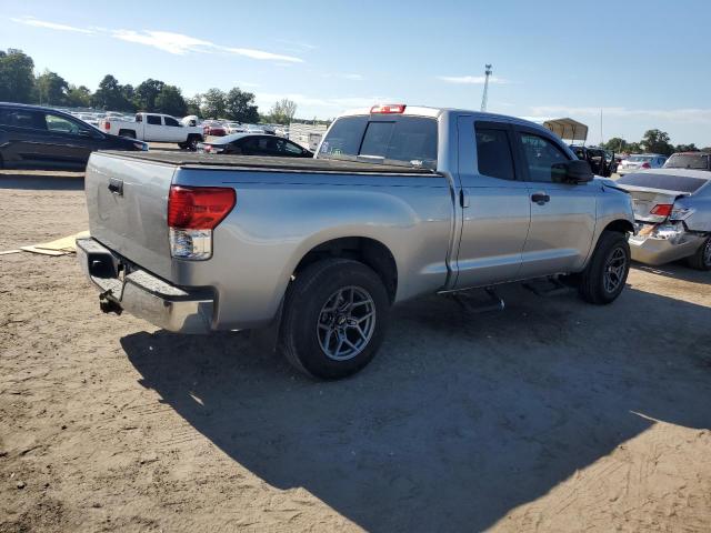 5TFRM5F12AX007694 - 2010 TOYOTA TUNDRA DOUBLE CAB SR5 SILVER photo 3