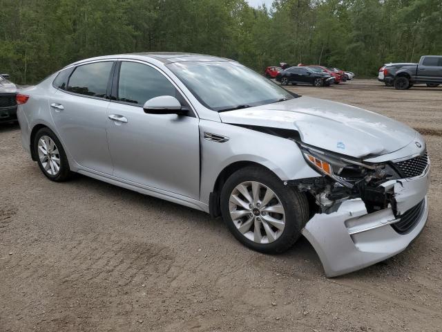 5XXGU4L35GG001489 - 2016 KIA OPTIMA EX SILVER photo 4
