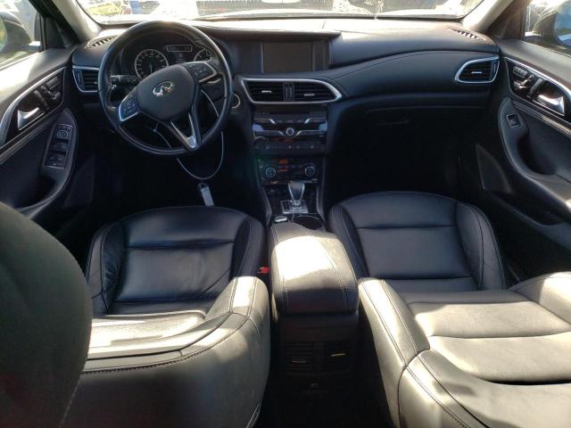 SJKCH5CP9JA057995 - 2018 INFINITI QX30 BASE أسود صورة 8