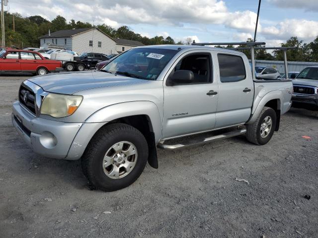 3TMJU62N38M069357 - 2008 TOYOTA TACOMA DOUBLE CAB PRERUNNER SILVER photo 1
