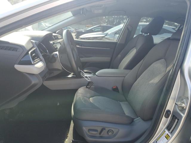 4T1C11AK9LU896954 - 2020 TOYOTA CAMRY LE SILVER photo 7