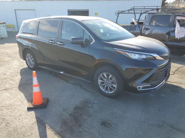 5TDYRKEC0MS018024 - 2021 TOYOTA SIENNA XLE 黑色 照片 4