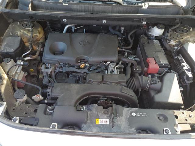 2T3R1RFV8MC196770 - 2021 TOYOTA RAV4 XLE WHITE photo 12
